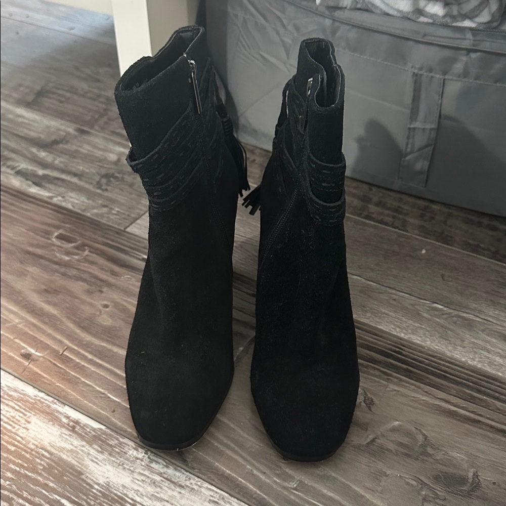 Saks Fifth Avenue Suede Tassel Accents Boots (7.5-8.0)